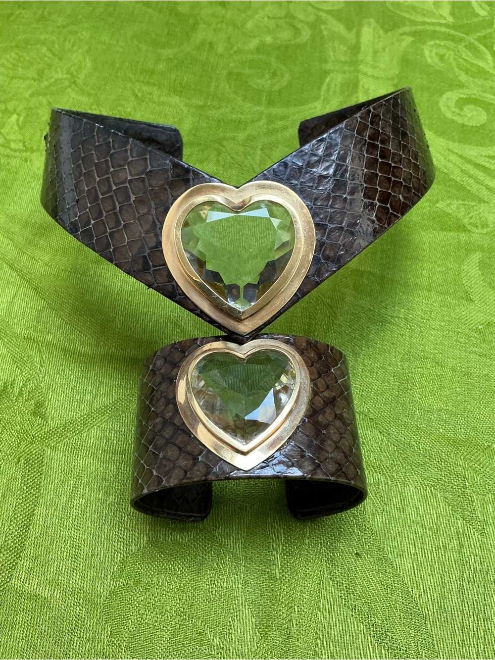 HEDY MARTINELLI EXOTIC CHOKER/CUFF SET